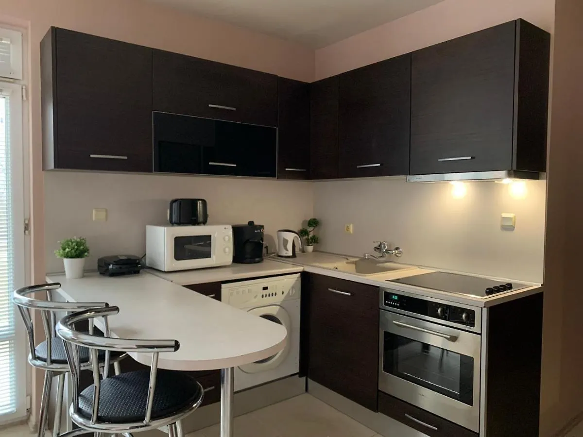 Villa Rouge - Apartment Victoria Szozopol